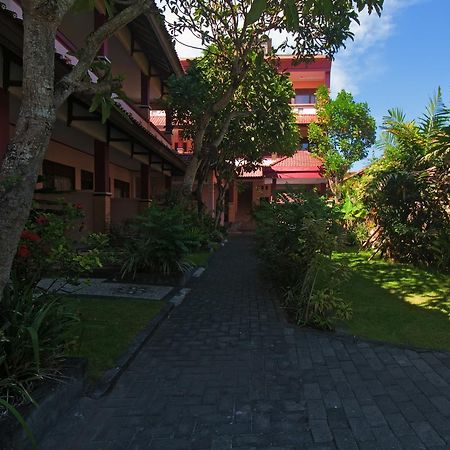Pesona Beach Inn Kuta Lombok Kültér fotó