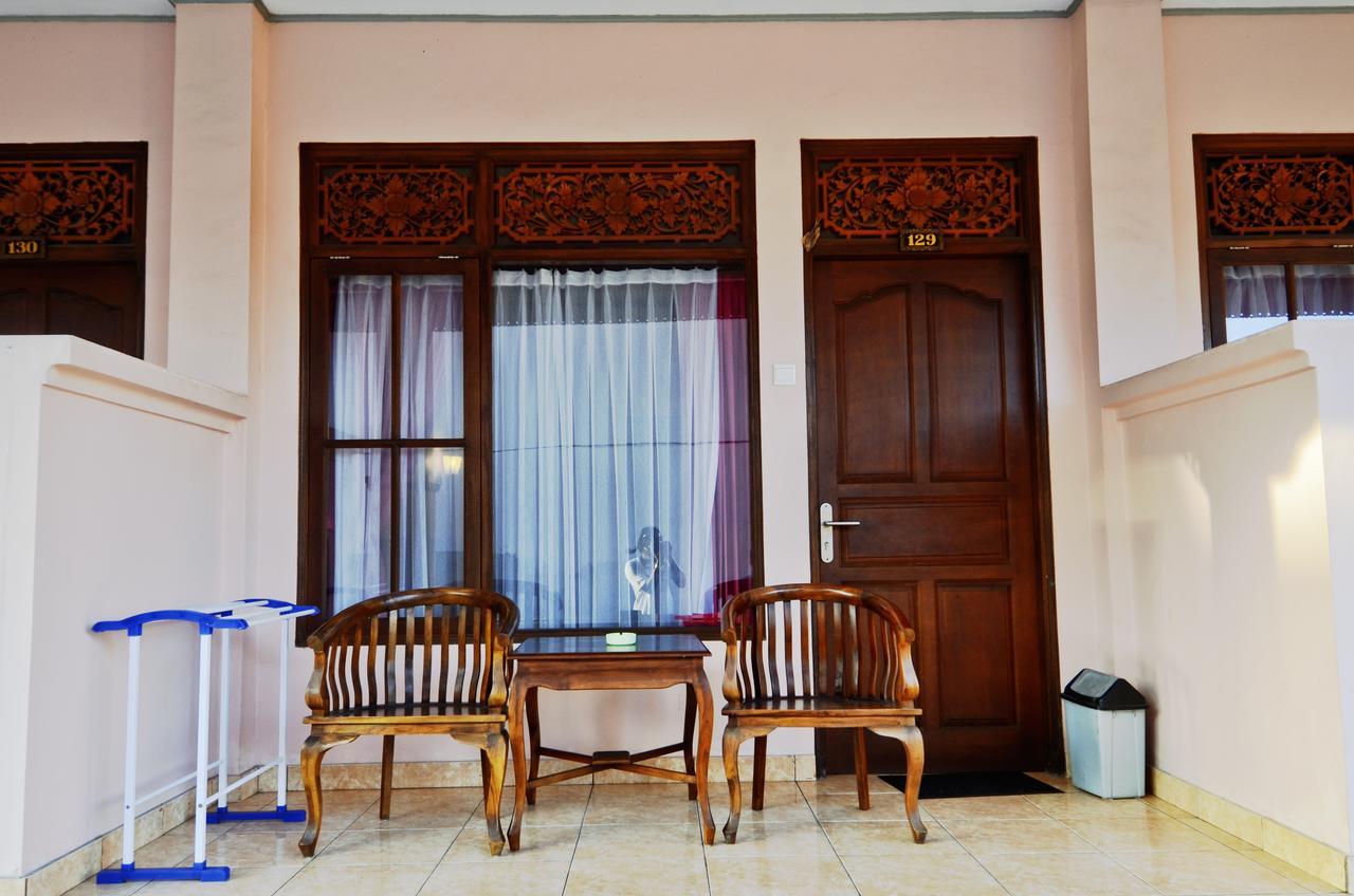 Pesona Beach Inn Kuta Lombok Kültér fotó