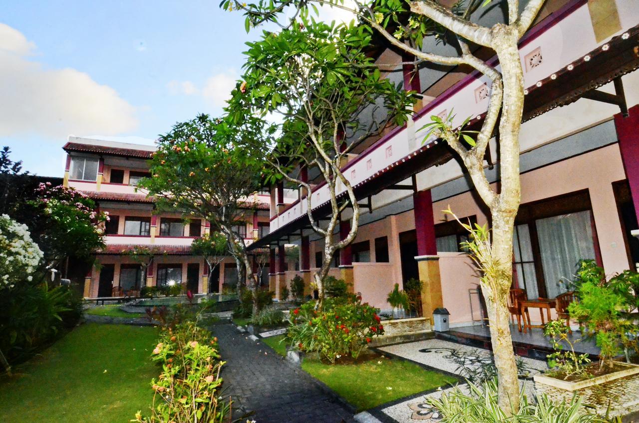 Pesona Beach Inn Kuta Lombok Kültér fotó