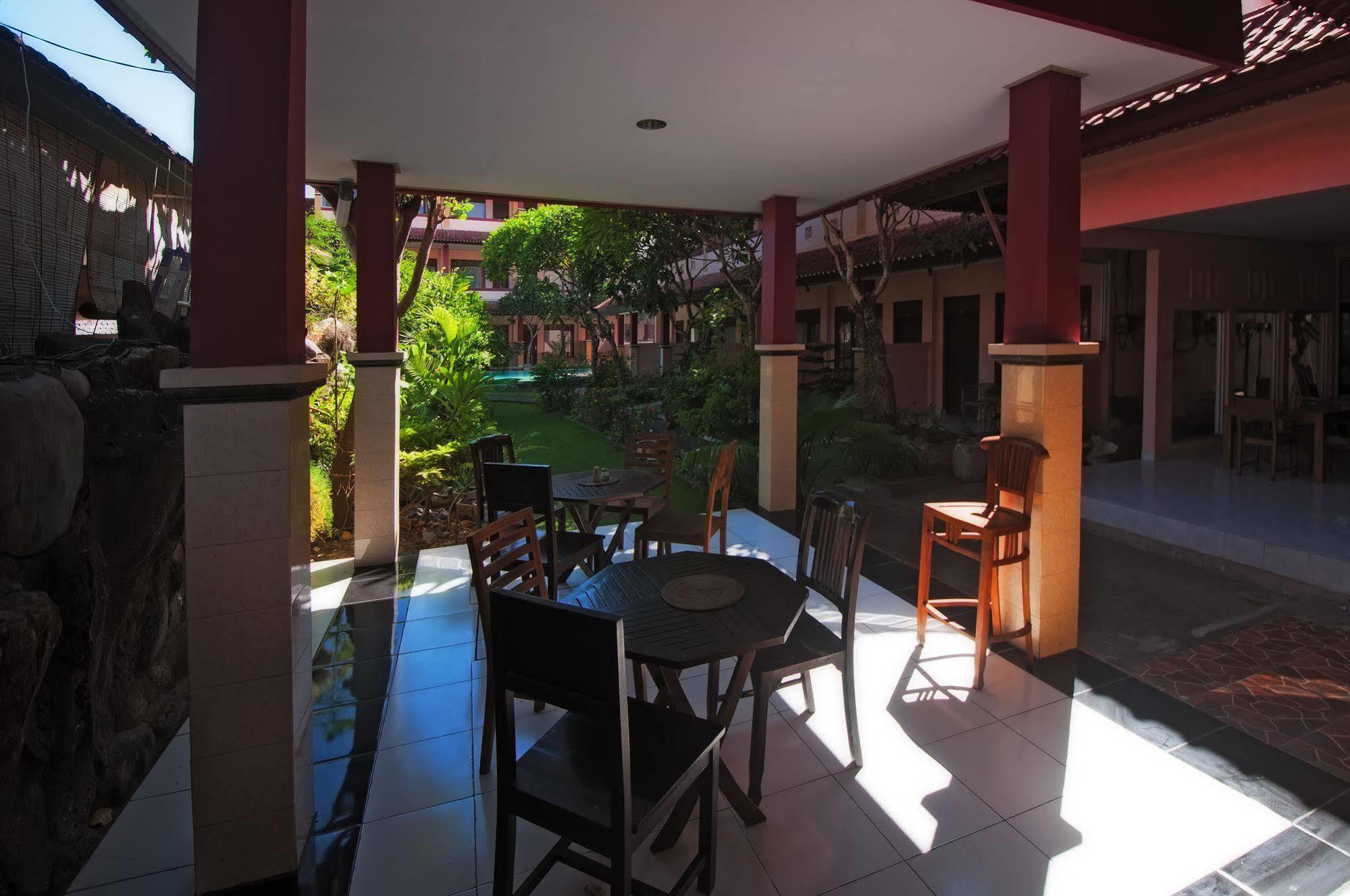 Pesona Beach Inn Kuta Lombok Kültér fotó