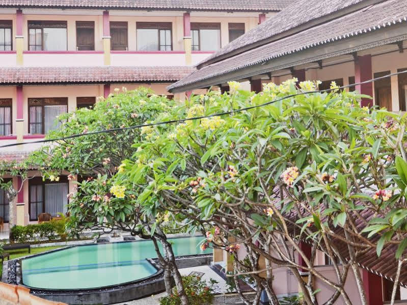 Pesona Beach Inn Kuta Lombok Kültér fotó