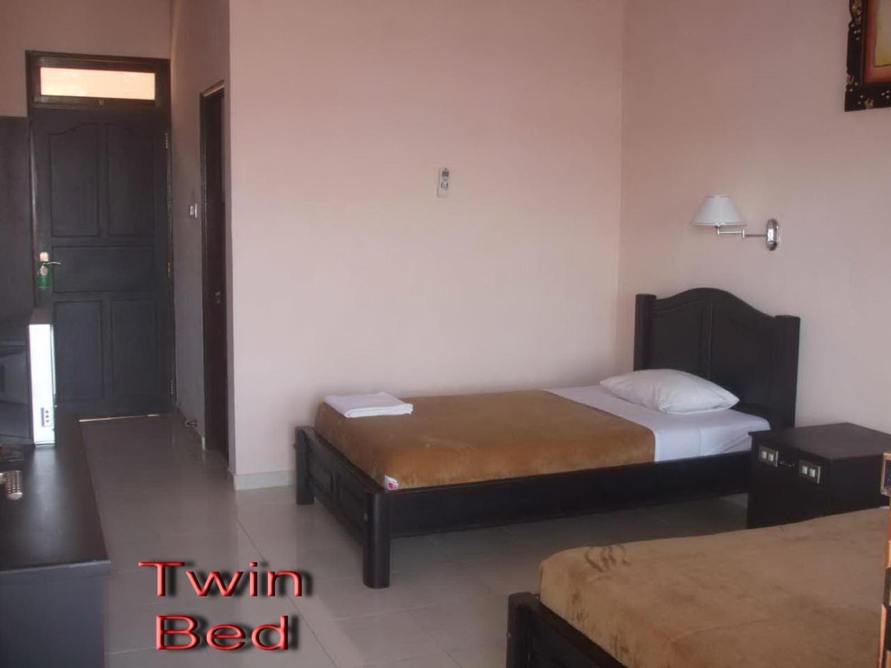 Pesona Beach Inn Kuta Lombok Kültér fotó